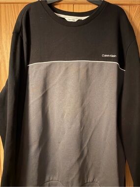 Calvin Klein Black and Gray Piped Colorblock Crew Sweatshirt